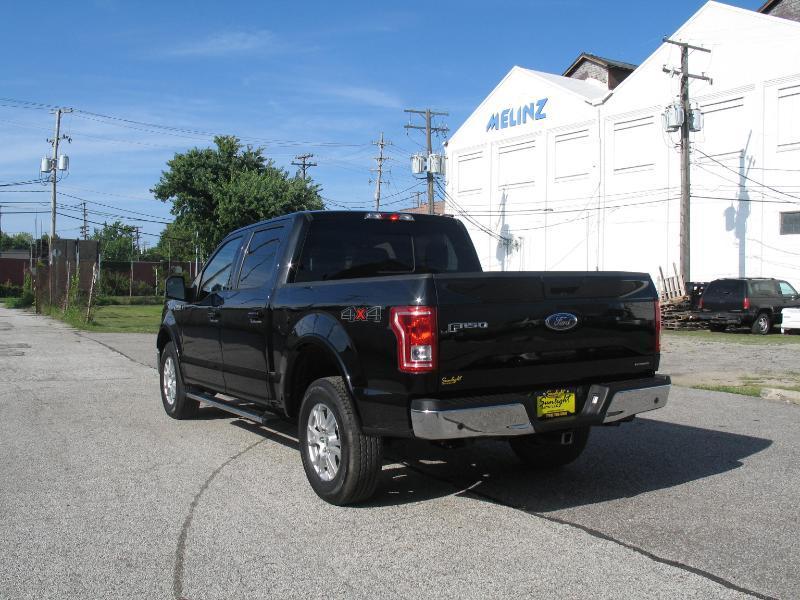 Ford F-150 Lariat SuperCrew 5.5-ft. Bed 4WD 2016