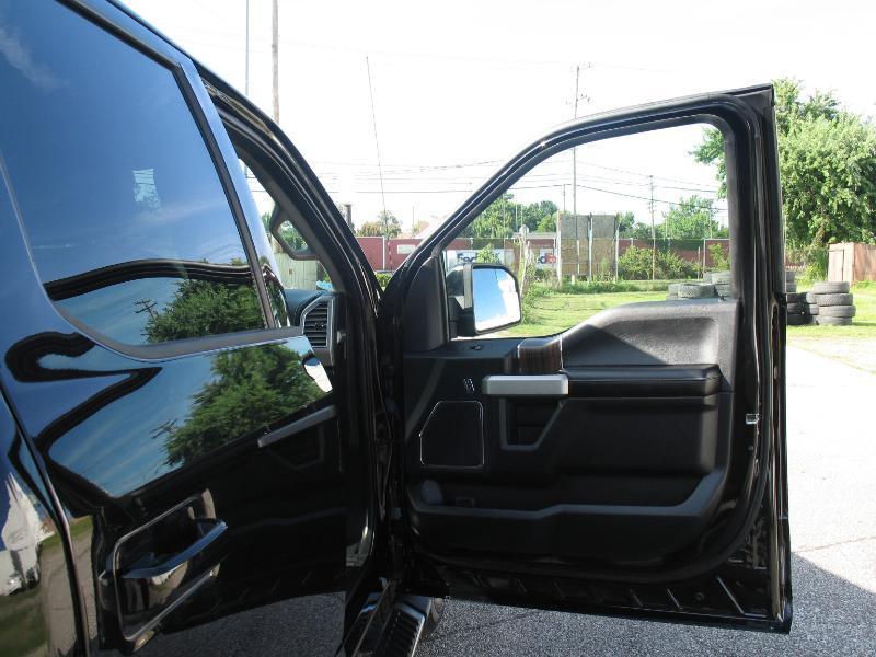 Ford F-150 Lariat SuperCrew 5.5-ft. Bed 4WD 2016