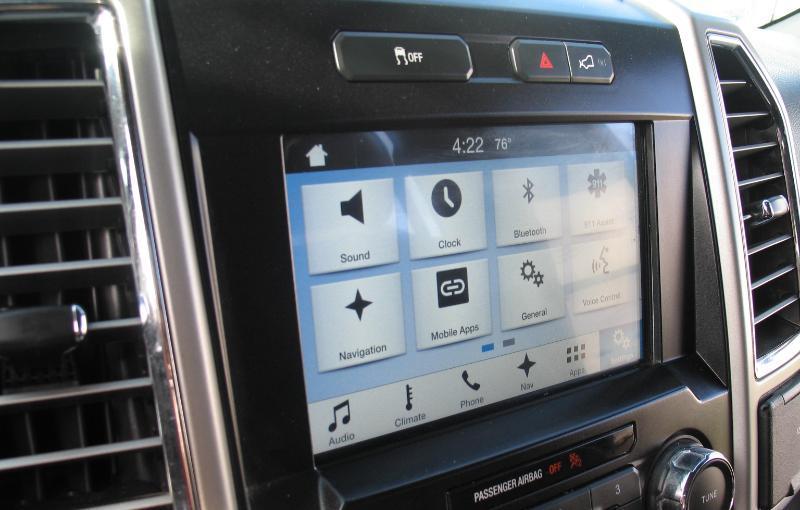 Ford F-150 Lariat SuperCrew 5.5-ft. Bed 4WD 2016