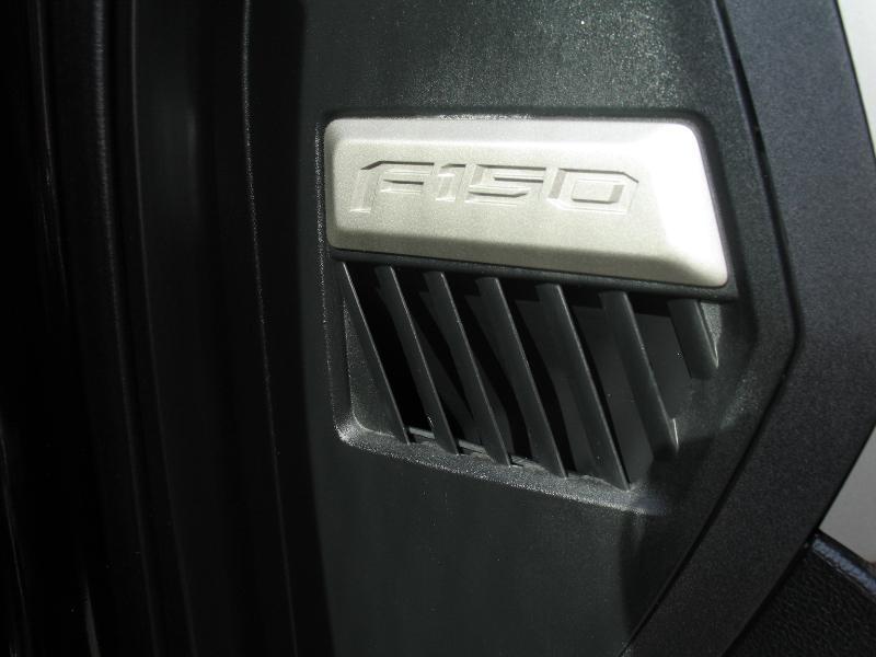 Ford F-150 Lariat SuperCrew 5.5-ft. Bed 4WD 2016
