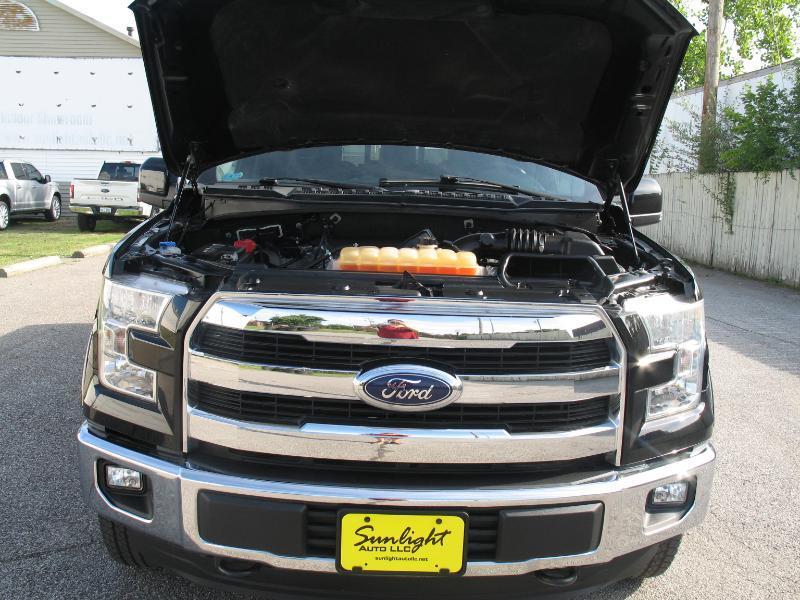 Ford F-150 Lariat SuperCrew 5.5-ft. Bed 4WD 2016