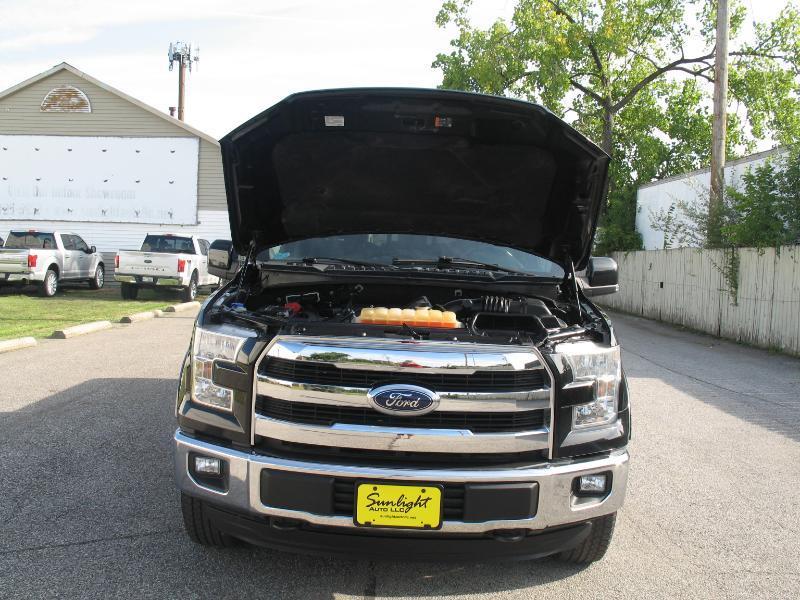 Ford F-150 Lariat SuperCrew 5.5-ft. Bed 4WD 2016