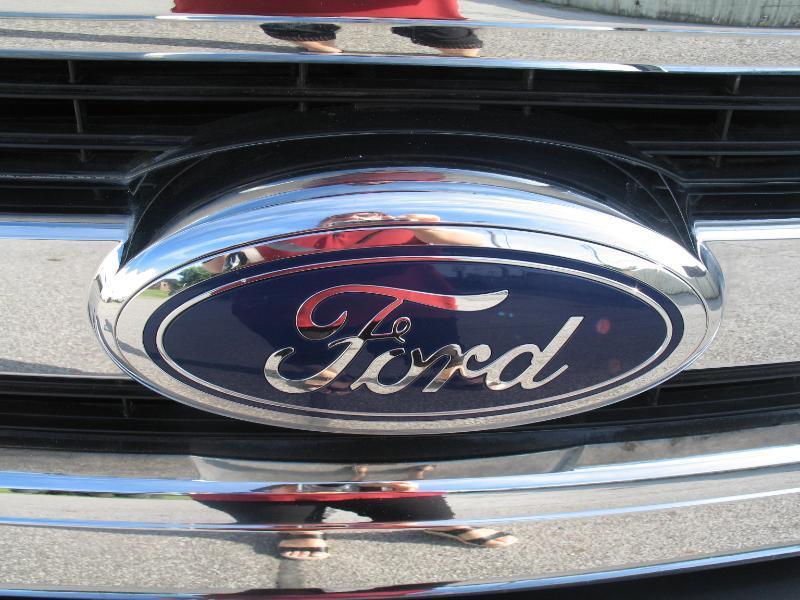 Ford F-150 Lariat SuperCrew 5.5-ft. Bed 4WD 2016