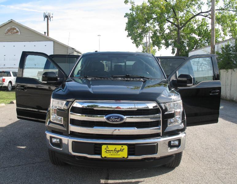 Ford F-150 Lariat SuperCrew 5.5-ft. Bed 4WD 2016