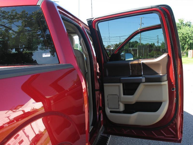 Ford F-150 Lariat SuperCrew 5.5-ft. Bed 4WD 2019