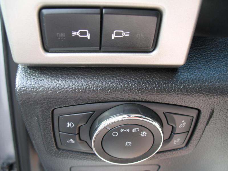 Ford F-150 Lariat SuperCrew 5.5-ft. Bed 4WD 2020