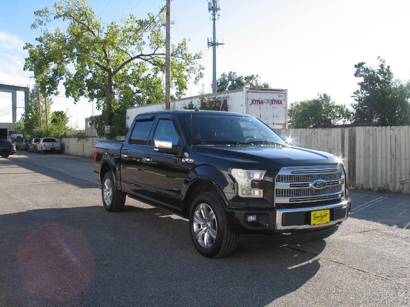 Ford F-150 Platinum SuperCrew 5.5-ft. Bed 4WD 2015