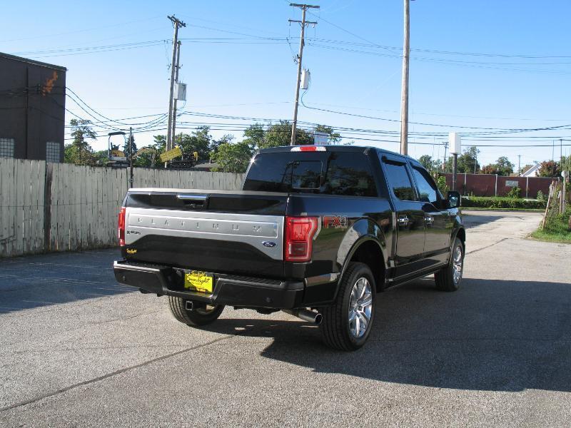 Ford F-150 Platinum SuperCrew 5.5-ft. Bed 4WD 2015