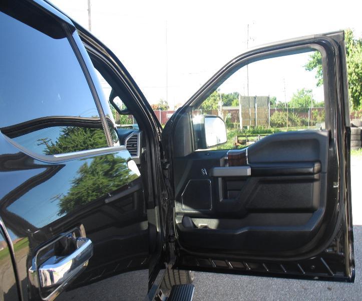 Ford F-150 Platinum SuperCrew 5.5-ft. Bed 4WD 2015