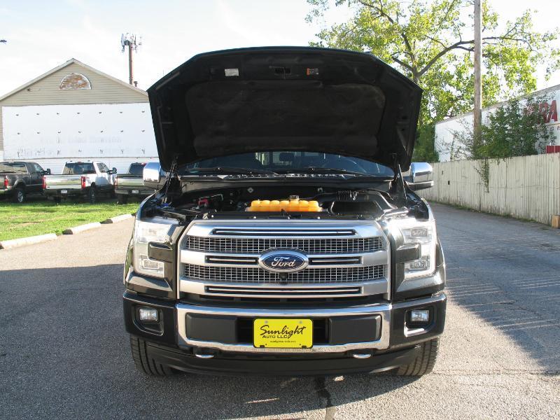 Ford F-150 Platinum SuperCrew 5.5-ft. Bed 4WD 2015