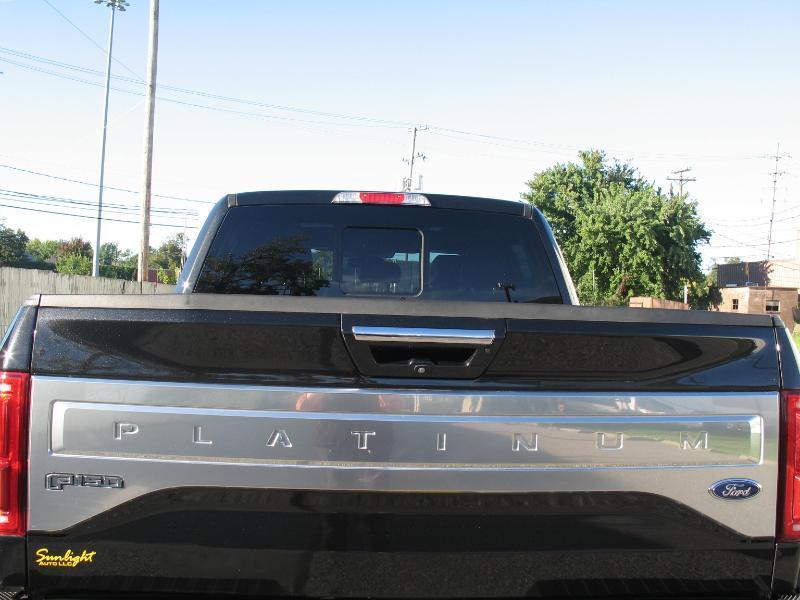 Ford F-150 Platinum SuperCrew 5.5-ft. Bed 4WD 2015