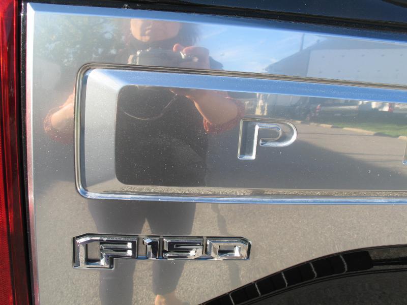Ford F-150 Platinum SuperCrew 5.5-ft. Bed 4WD 2015