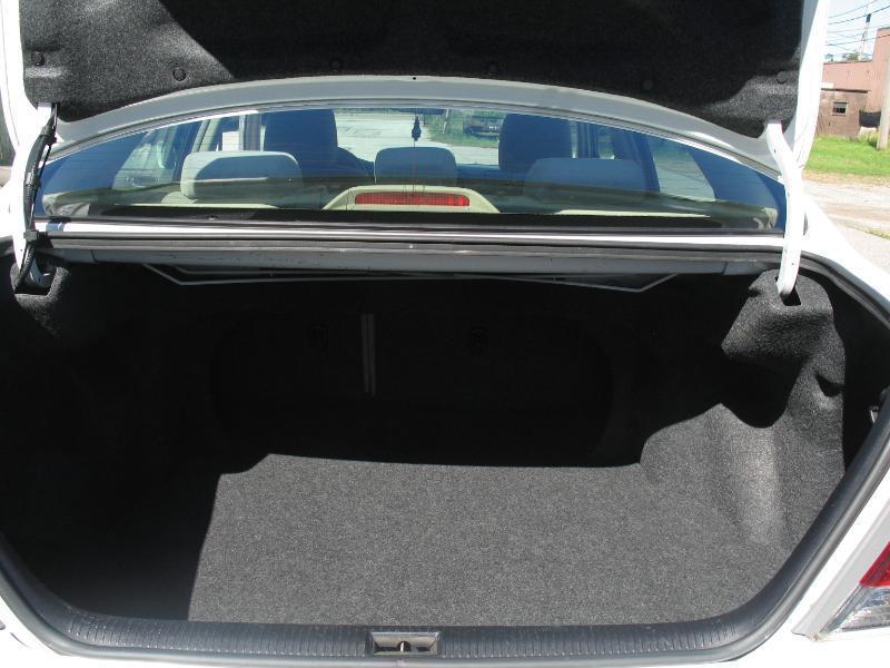 Toyota Camry LE 2005