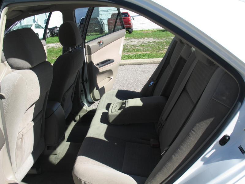 Toyota Camry LE 2005
