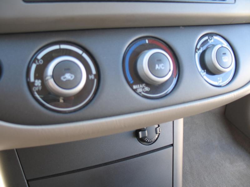 Toyota Camry LE 2005