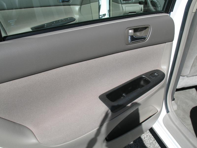 Toyota Camry LE 2005