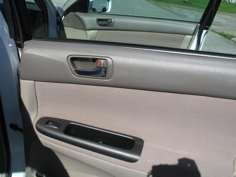 Toyota Camry LE 2005