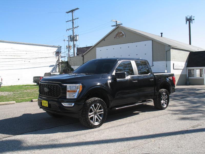 Ford F-150 XLT SuperCrew 5.5-ft. Bed 4WD 2022