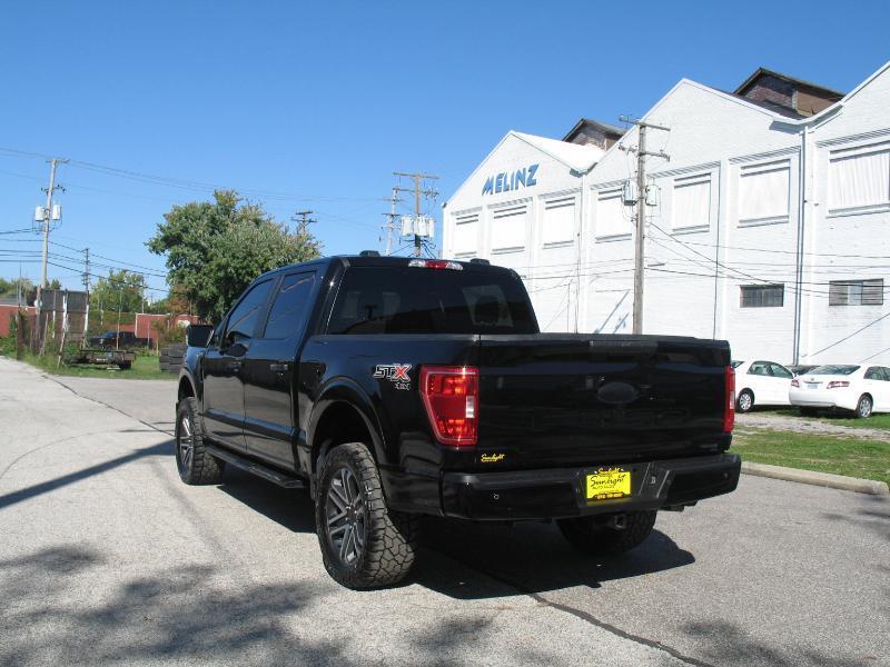 Ford F-150 XLT SuperCrew 5.5-ft. Bed 4WD 2022
