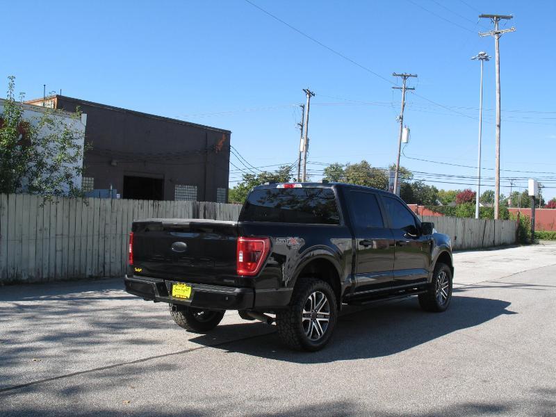 Ford F-150 XLT SuperCrew 5.5-ft. Bed 4WD 2022