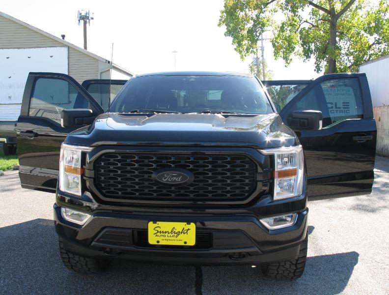 Ford F-150 XLT SuperCrew 5.5-ft. Bed 4WD 2022