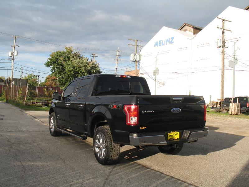 Ford F-150 XLT SuperCrew 5.5-ft. Bed 4WD 2017