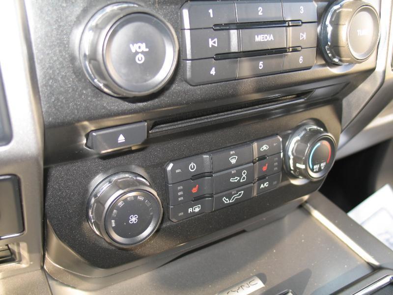 Ford F-150 XLT SuperCrew 5.5-ft. Bed 4WD 2017