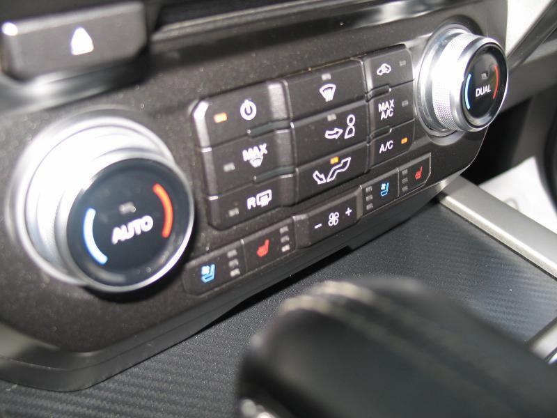 Ford F-150 Lariat SuperCrew 5.5-ft. Bed 4WD 2018