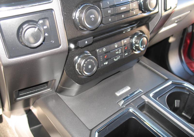 Ford F-150 XLT SuperCrew 5.5-ft. Bed 4WD 2017