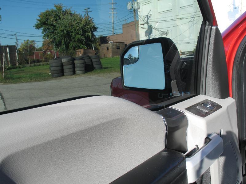 Ford F-150 XLT SuperCrew 5.5-ft. Bed 4WD 2017