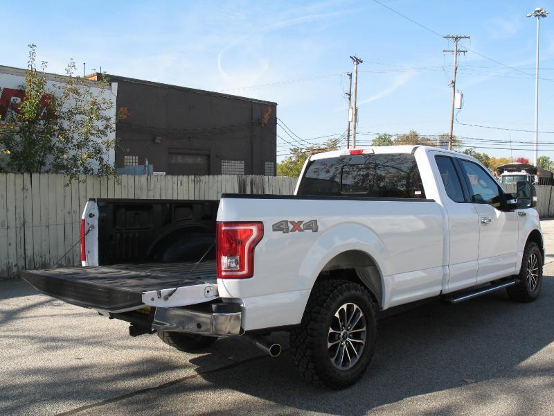 Ford F-150 XLT SuperCab 8-ft. Bed 4WD 2016
