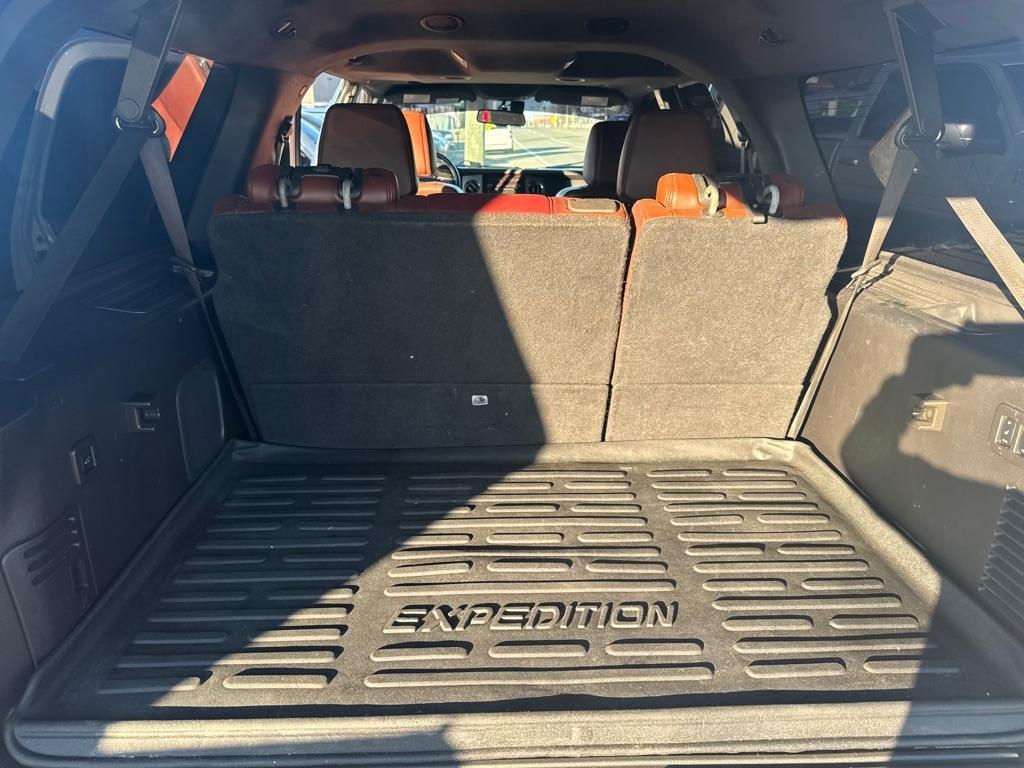 Ford Expedition EL King Ranch 4WD 2012