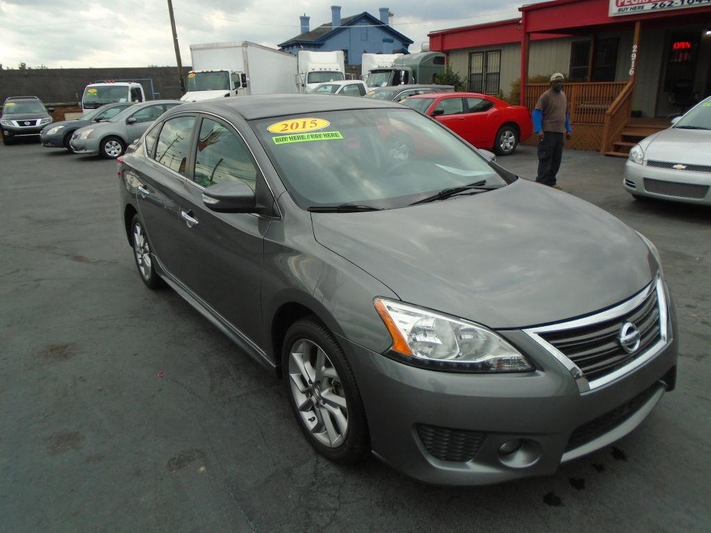 Nissan Sentra SR 2015