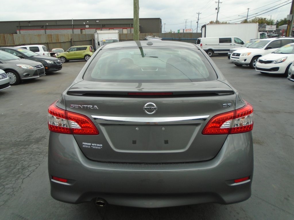 Nissan Sentra SR 2015