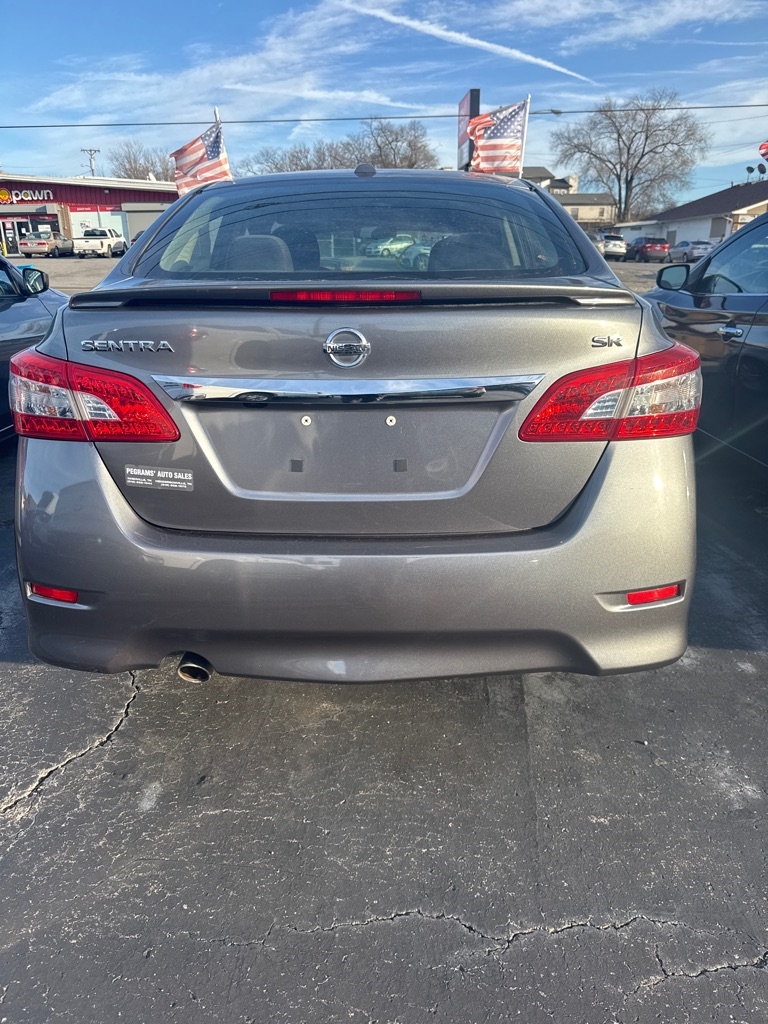 Nissan Sentra SR 2015