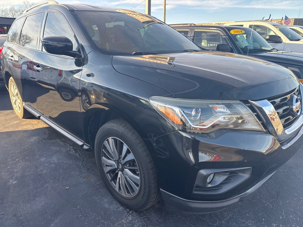 Nissan Pathfinder S 2WD 2017