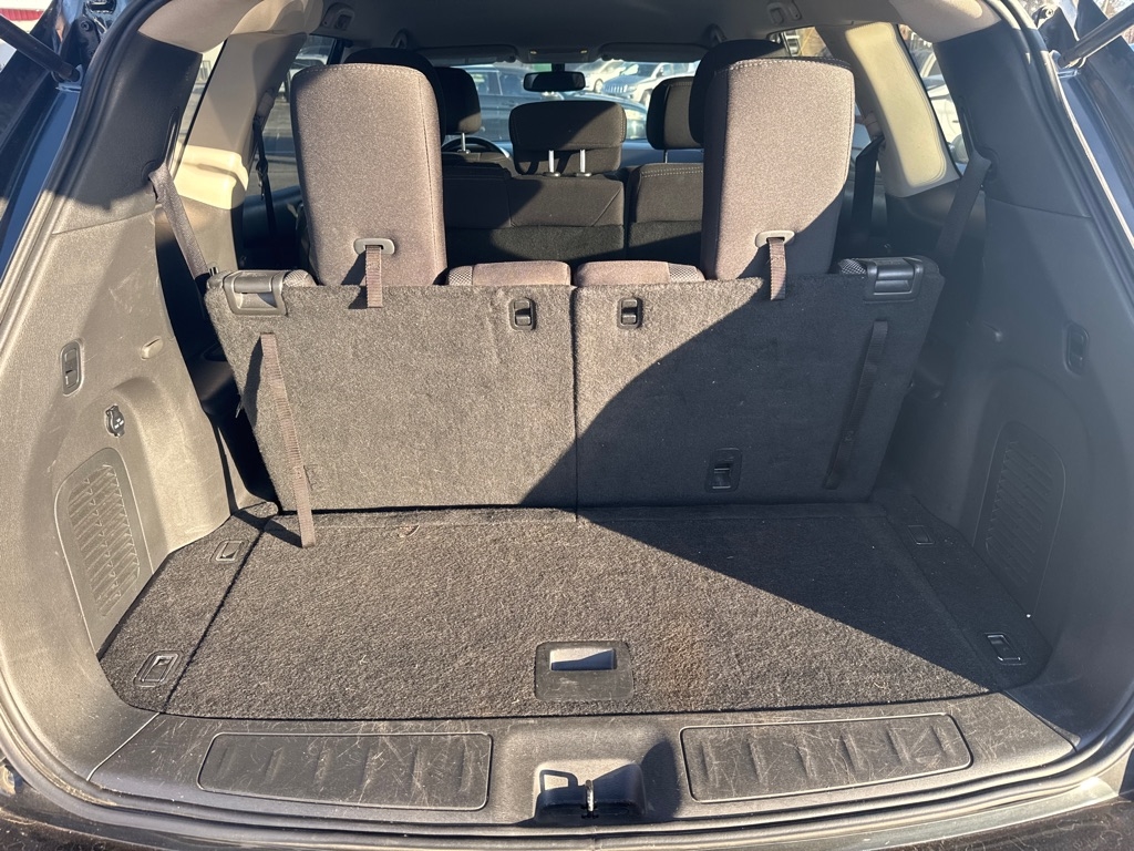 Nissan Pathfinder S 2WD 2017