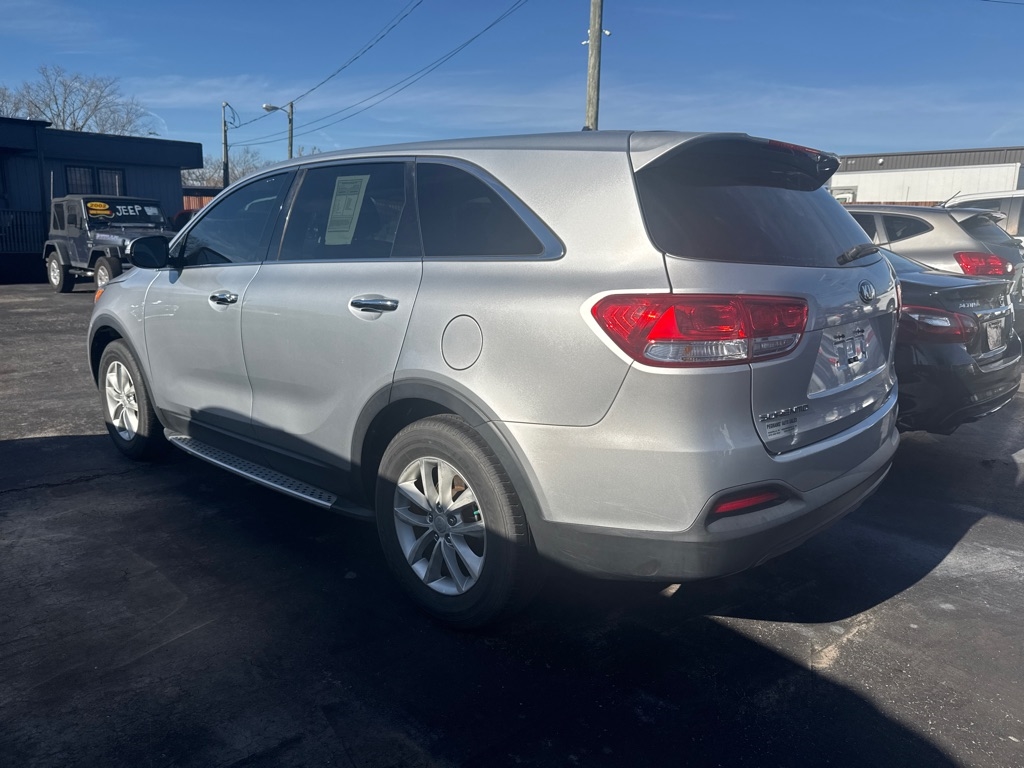 Kia Sorento LX 2WD 2016