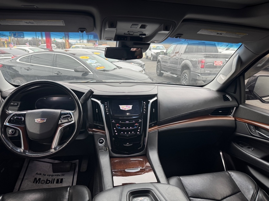 Cadillac Escalade ESV Luxury 4WD 2019