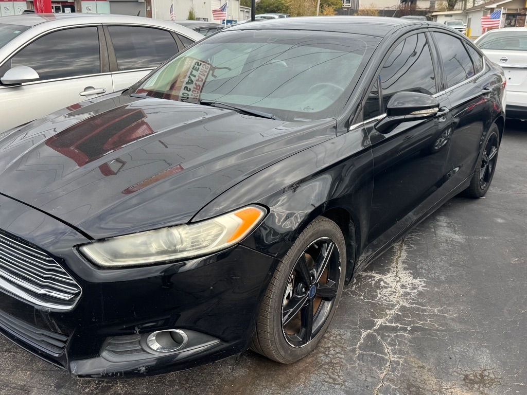 Ford Fusion SE 2016