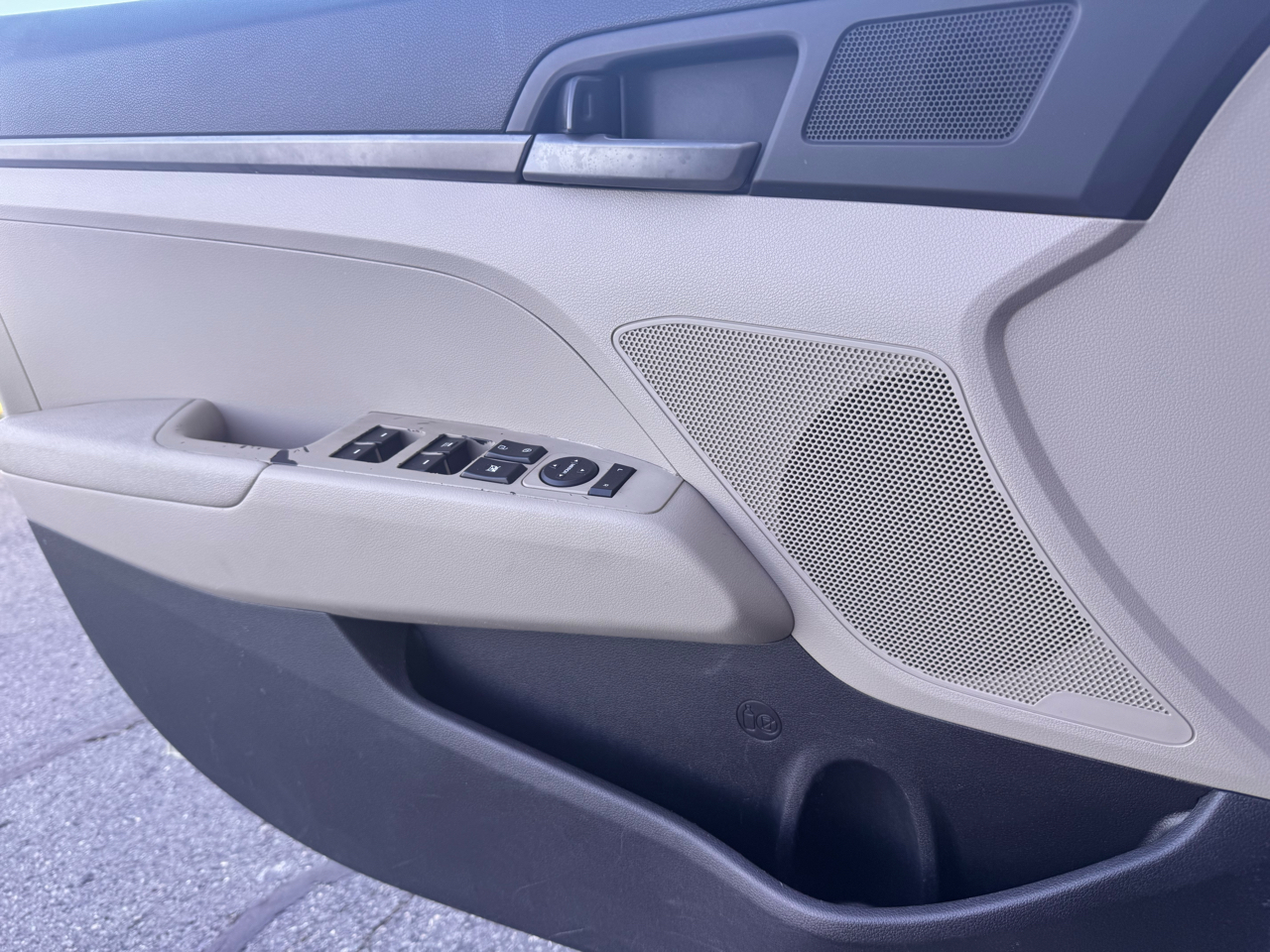 Hyundai Elantra SE 2.0L Auto (Alabama) *Ltd Avail* 2017 Hyundai Elantra SE 2.0L Auto (Alabama) *Ltd Avail* 2017