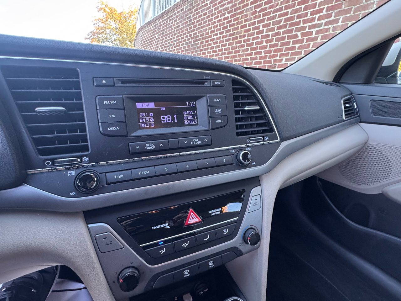 Hyundai Elantra SE 2.0L Auto (Alabama) *Ltd Avail* 2017 Hyundai Elantra SE 2.0L Auto (Alabama) *Ltd Avail* 2017