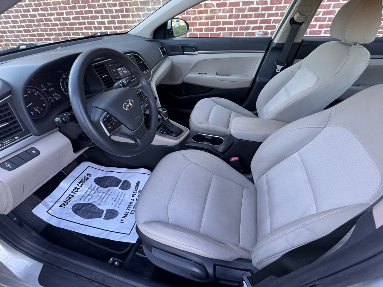 Hyundai Elantra SE 2.0L Auto (Alabama) *Ltd Avail* 2017 Hyundai Elantra SE 2.0L Auto (Alabama) *Ltd Avail* 2017