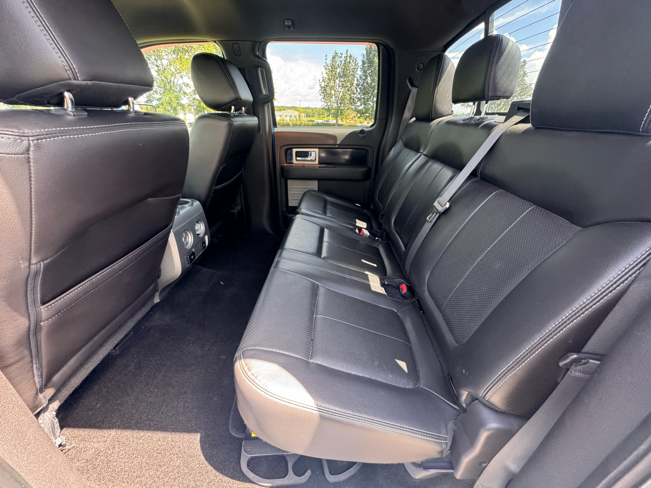 2012 Ford F-150 FX4 photo 11