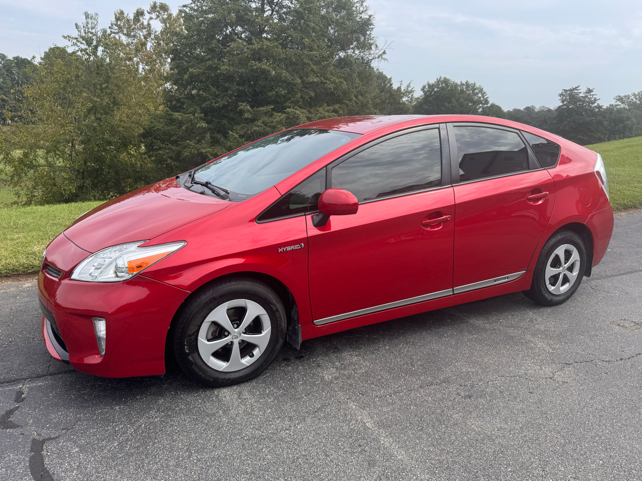 2012 Toyota Prius Three Touring photo 6