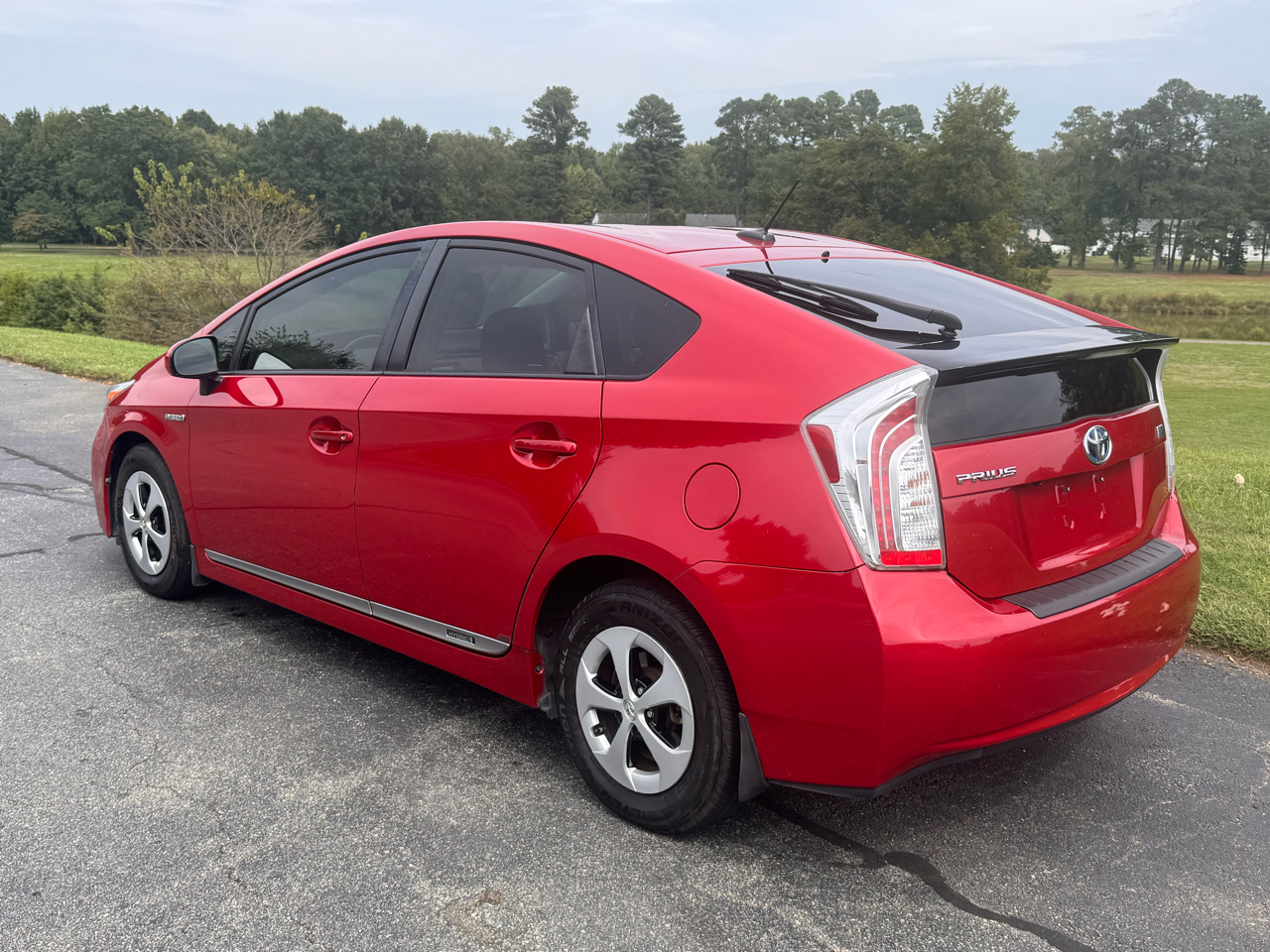 2012 Toyota Prius Three Touring photo 10