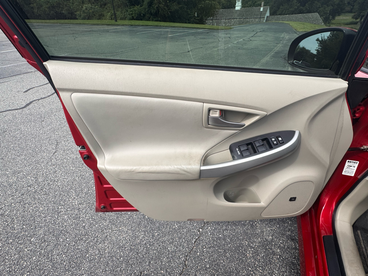 2012 Toyota Prius Three Touring photo 17