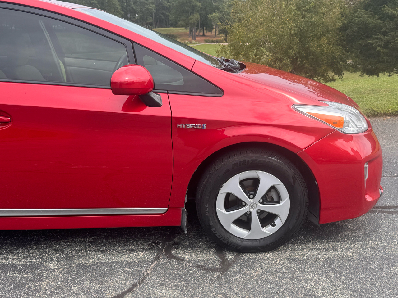 2012 Toyota Prius Three Touring photo 25