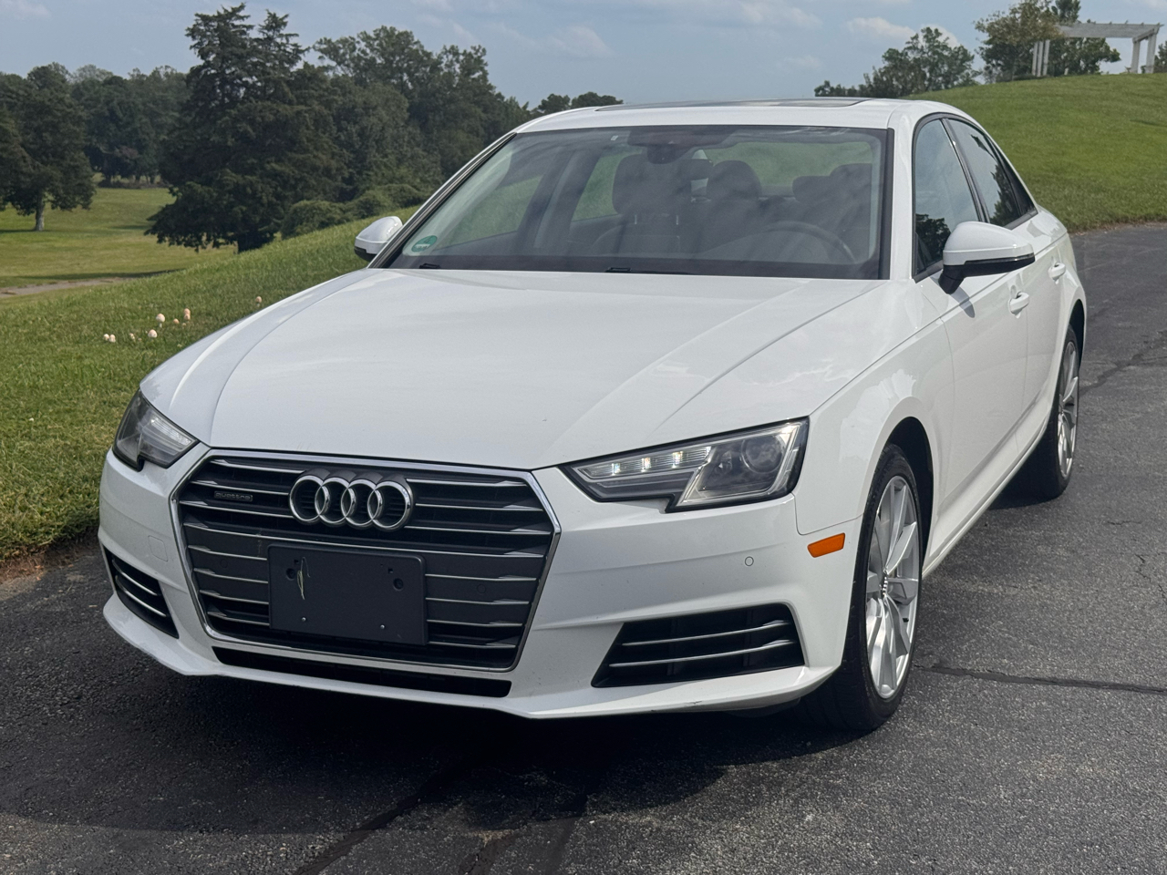 2017 Audi A4 TFSI Premium Quattro photo 3