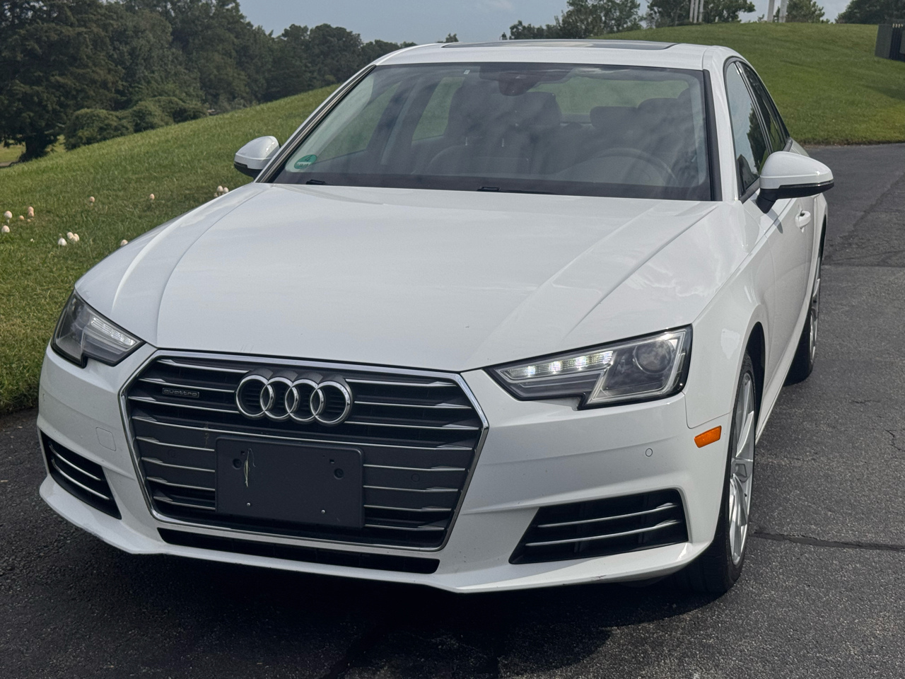 2017 Audi A4 TFSI Premium Quattro photo 4